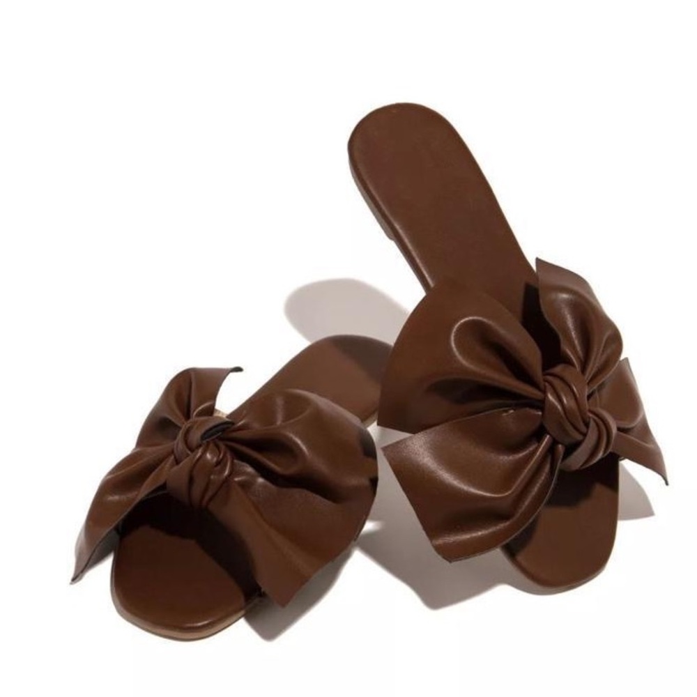 Chic Chocolate Brown Bow Sandals with Flat Sole